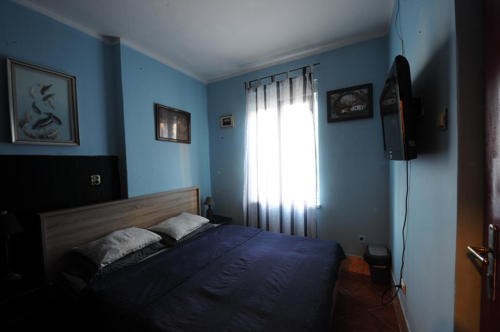 99 Muses Apartments Dordegol المظهر الخارجي الصورة