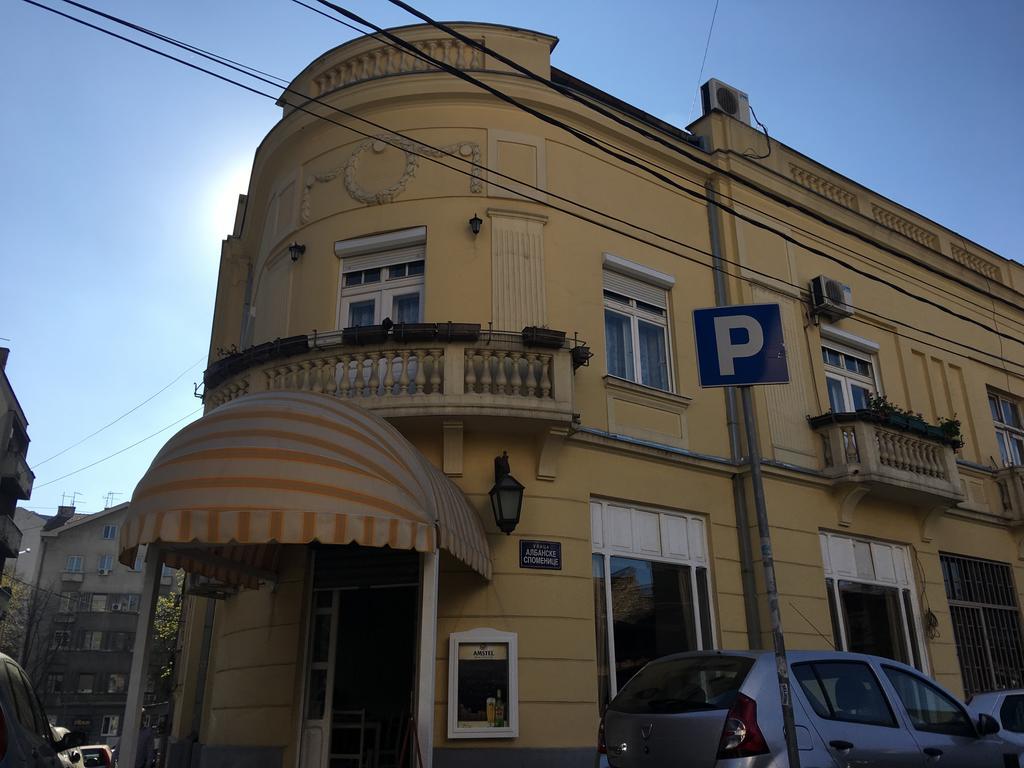 99 Muses Apartments Dordegol المظهر الخارجي الصورة